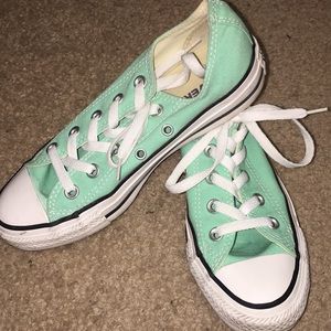 MINT GREEN CONVERSE
